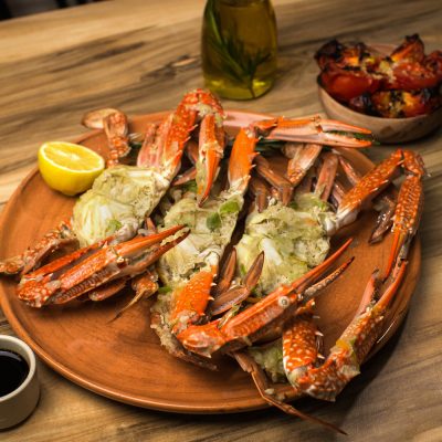 كابوريا مسلوقة Boiled Crabs